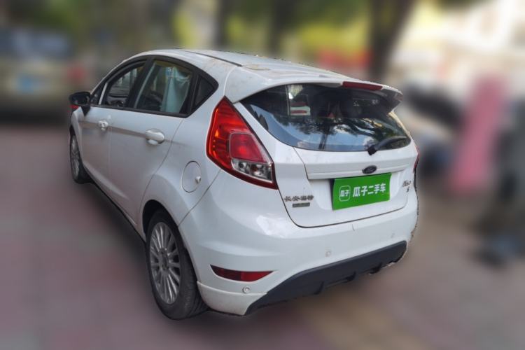 Used Ford Fiesta 2014 Hatchback 1.0 GTDi Automatic Dynamic Model Rear Left 45 Deg