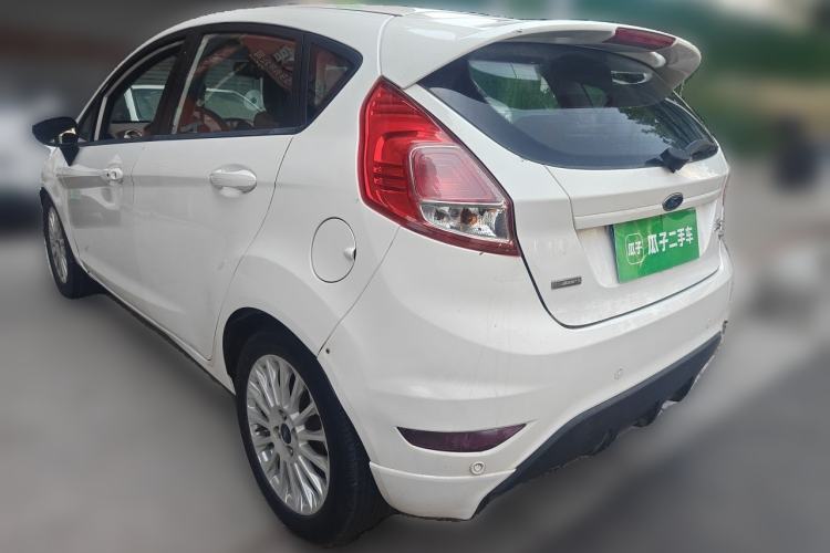 Used Ford Fiesta 2014 Hatchback 1.0 GTDi Automatic Dynamic Model Rear Left 45 Deg