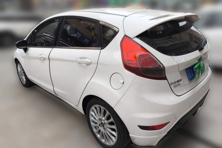 Used Ford Fiesta 2014 Hatchback 1.0 GTDi Automatic Dynamic Model Rear Left 45 Deg
