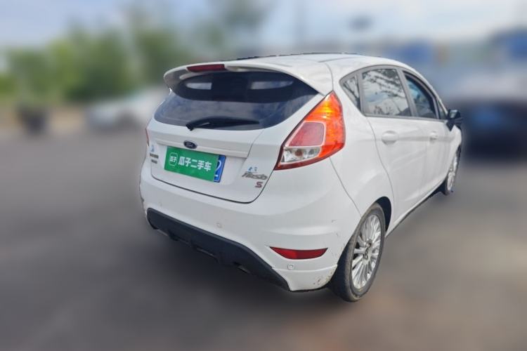 Used Ford Fiesta 2014 Hatchback 1.0 GTDi Automatic Dynamic Model Rear Right 45 Deg