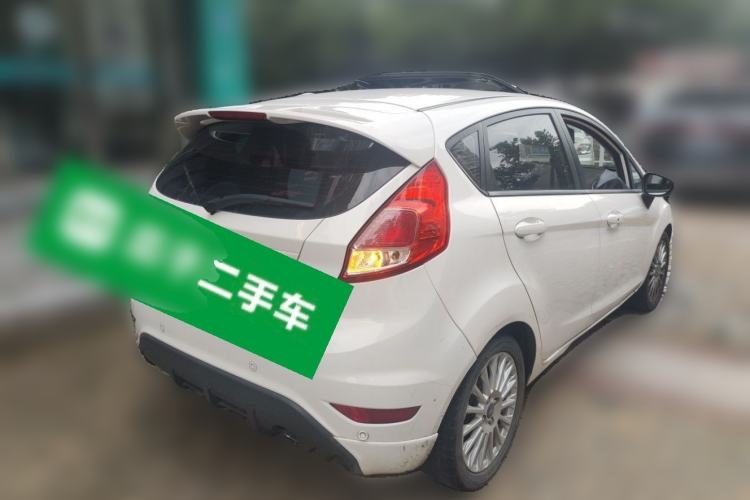 Used Ford Fiesta 2014 Hatchback 1.0 GTDi Automatic Dynamic Model Rear Right 45 Deg
