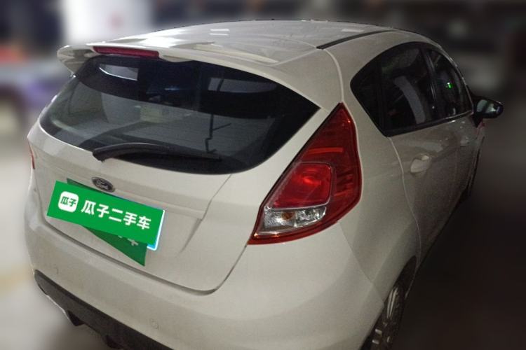 Used Ford Fiesta 2014 Hatchback 1.0 GTDi Automatic Dynamic Model Rear Right 45 Deg