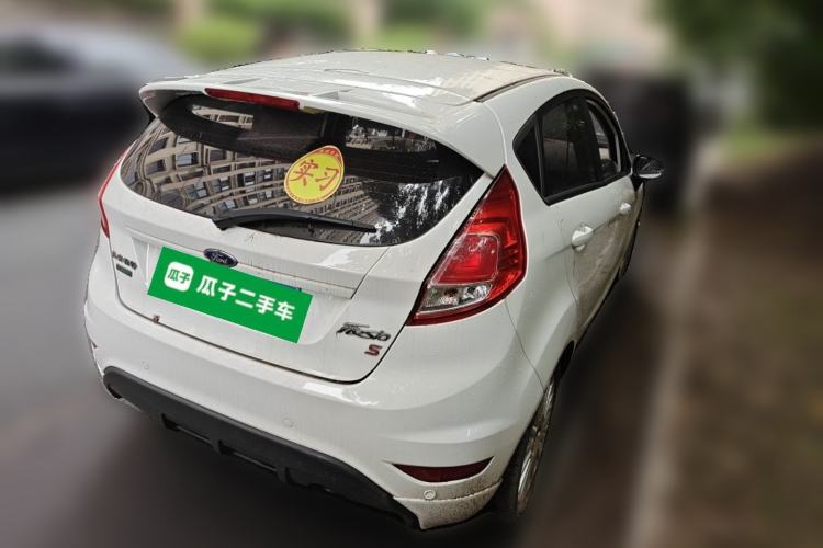 Used Ford Fiesta 2014 Hatchback 1.0 GTDi Automatic Dynamic Model Rear Right 45 Deg