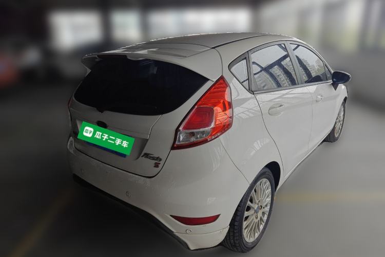Used Ford Fiesta 2014 Hatchback 1.0 GTDi Automatic Dynamic Model Rear Right 45 Deg
