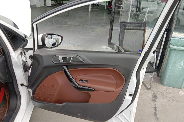 Used Ford Fiesta 2014 Hatchback 1.0 GTDi Automatic Dynamic Model Right Front Door Interior