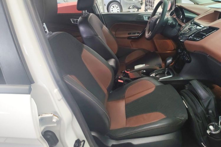 Used Ford Fiesta 2014 Hatchback 1.0 GTDi Automatic Dynamic Model Right Front Seat