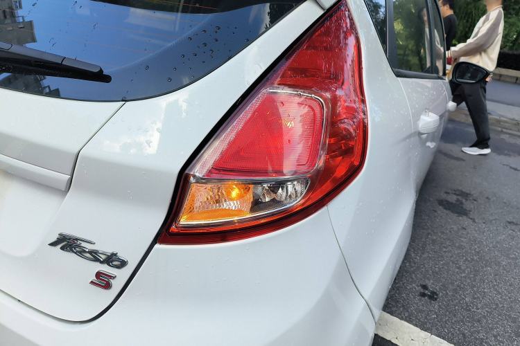 Used Ford Fiesta 2014 Hatchback 1.0 GTDi Automatic Dynamic Model Right Rear Taillight