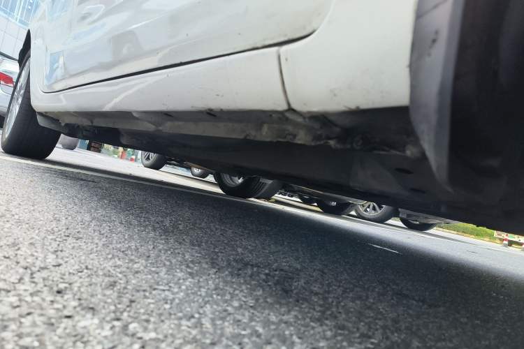Used Ford Fiesta 2014 Hatchback 1.0 GTDi Automatic Dynamic Model Right Side Sill