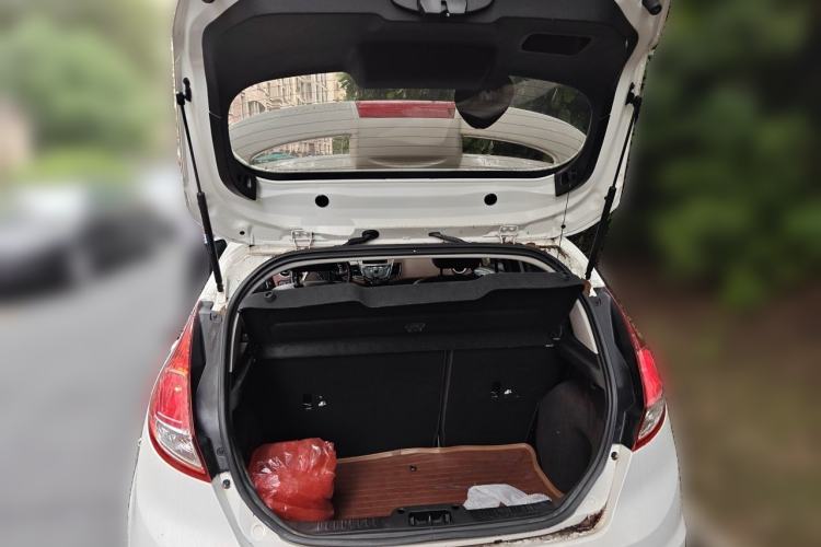 Used Ford Fiesta 2014 Hatchback 1.0 GTDi Automatic Dynamic Model Trunk