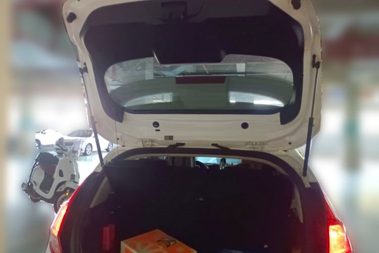 Used Ford Fiesta 2014 Hatchback 1.0 GTDi Automatic Dynamic Model Trunk