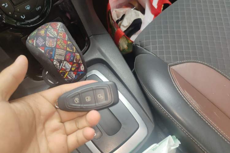 Used Ford Fiesta 2014 Hatchback 1.0 GTDi Automatic Dynamic Model Vehicle Key