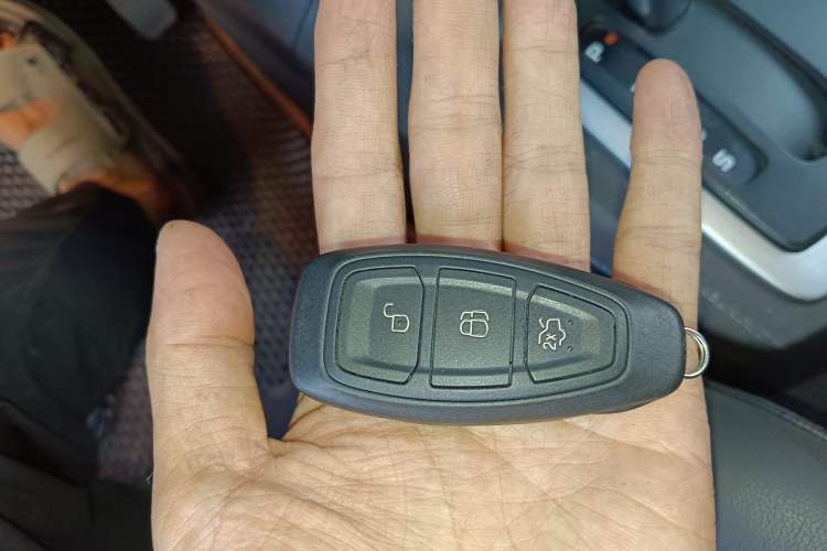 Used Ford Fiesta 2014 Hatchback 1.0 GTDi Automatic Dynamic Model Vehicle Key