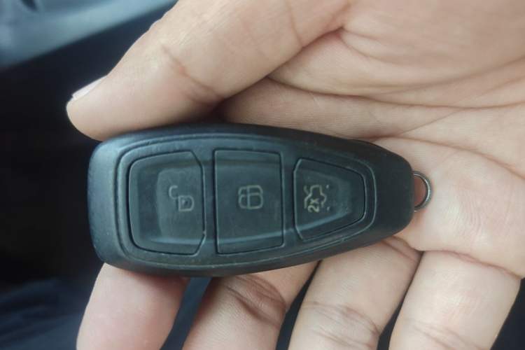 Used Ford Fiesta 2014 Hatchback 1.0 GTDi Automatic Dynamic Model Vehicle Key
