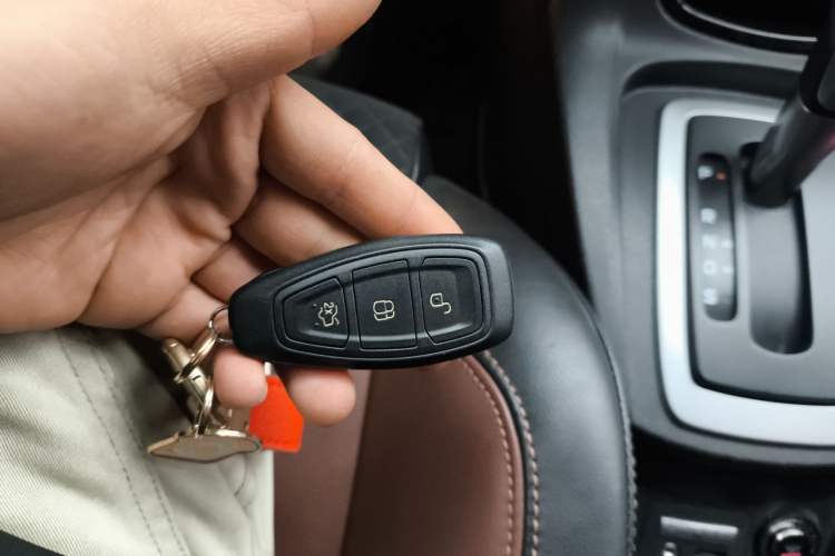 Used Ford Fiesta 2014 Hatchback 1.0 GTDi Automatic Dynamic Model Vehicle Key