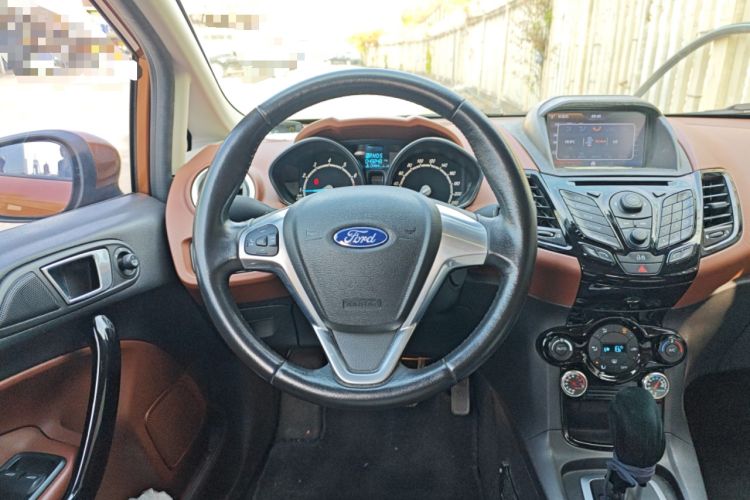 Used Ford Fiesta 2014 Hatchback 1.0 GTDi Automatic Dynamic Model Steering Wheel