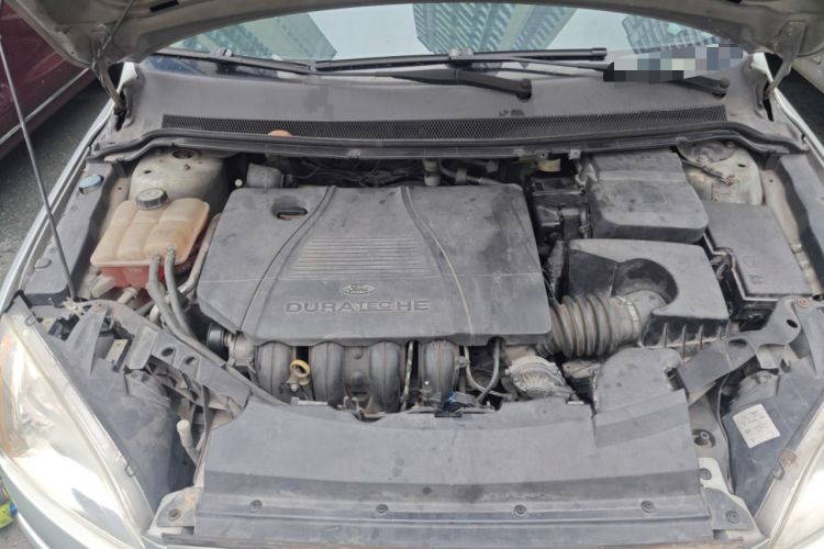 Used Ford Focus 2005 Sedan 1.8L Manual Classic Model Engine Bay