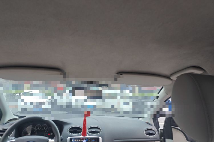 Used Ford Focus 2005 Sedan 1.8L Manual Classic Model Headliner