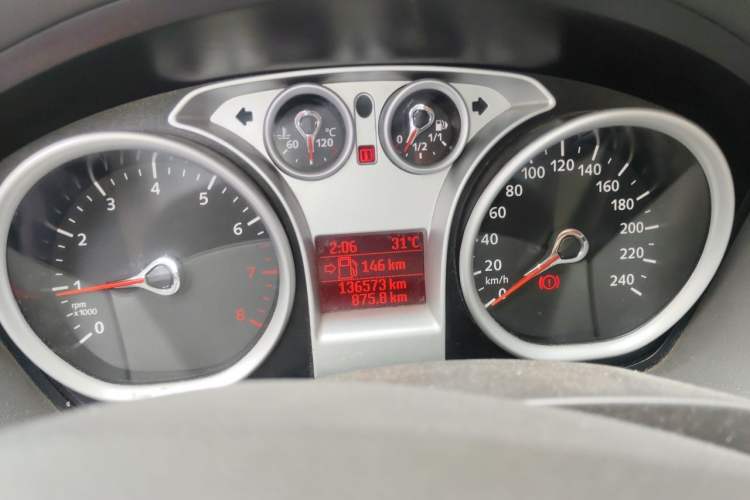 Used Ford Focus 2007 Sedan 1.8L Manual Comfort Model Instrument Cluster
