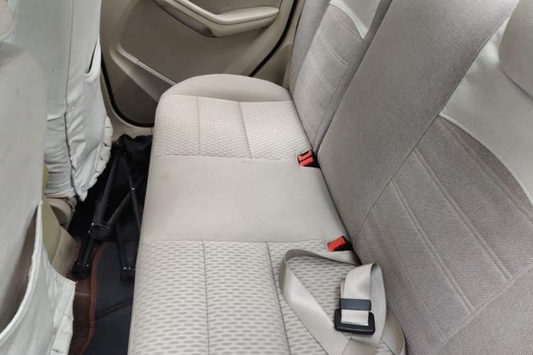 Used Ford Focus 2007 Sedan 1.8L Manual Comfort Model Left Rear Seat