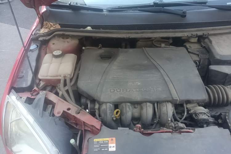 Used Ford Focus 2007 Sedan 1.8L Automatic Fashion Edition Engine Bay Right
