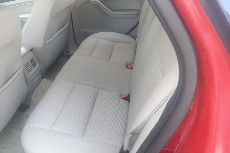 Used Ford Focus 2007 Sedan 1.8L Automatic Fashion Edition Left Rear Seat