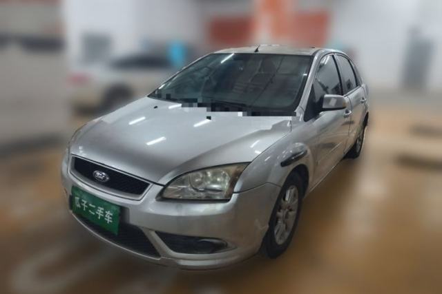 Ojetý Ford Focus 2007 Sedan 1.8L Manual Comfort Model