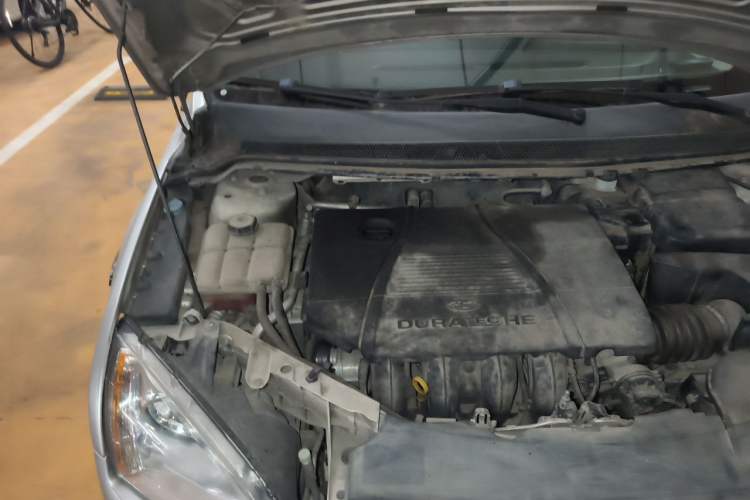Used Ford Focus 2007 Sedan 1.8L Manual Comfort Model Engine Bay Right