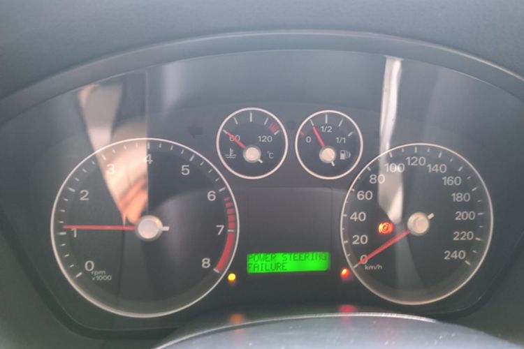 Used Ford Focus 2007 Sedan 1.8L Manual Comfort Model Instrument Cluster