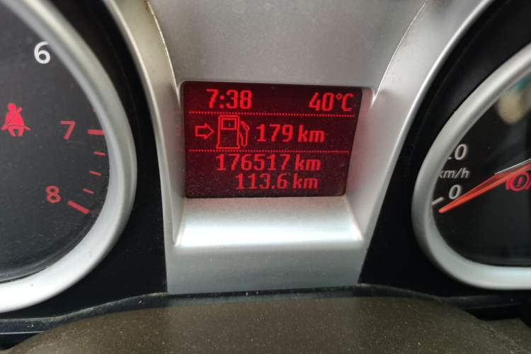 Used Ford Focus 2007 Sedan 1.8L Manual Comfort Model Odometer Close Up