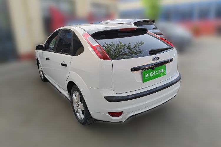 Used Ford Focus 2007 Hatchback 2.0L Automatic Sport Edition Rear Left 45 Deg
