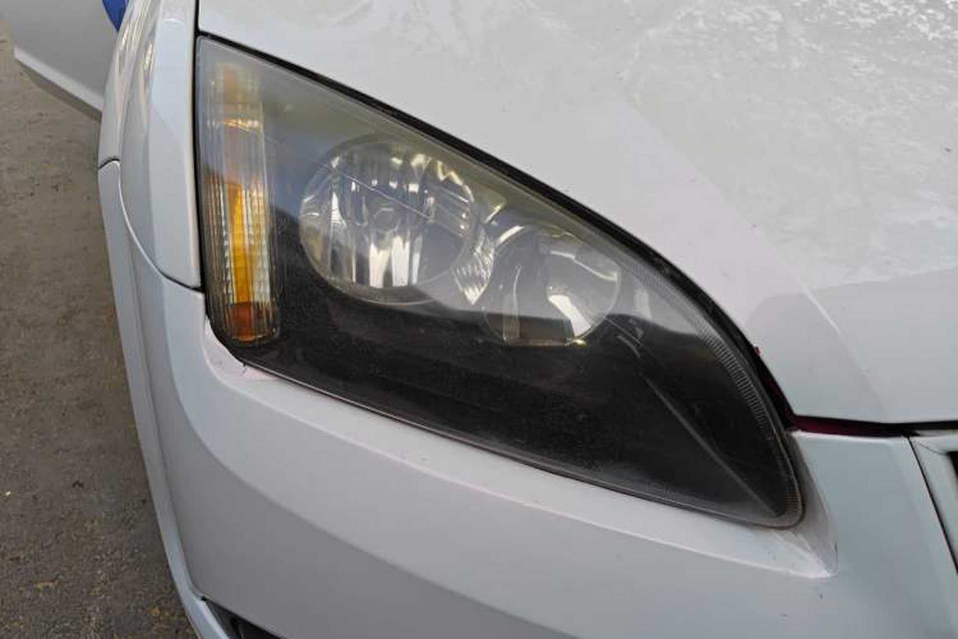 Used Ford Focus 2007 Hatchback 2.0L Automatic Sport Edition Right Front Headlight