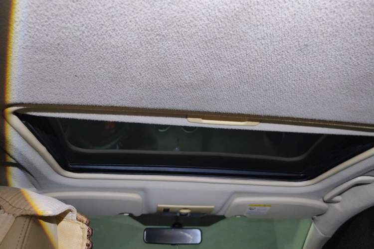 Used Ford Focus 2009 Sedan 1.8L Automatic Fashion Edition Headliner