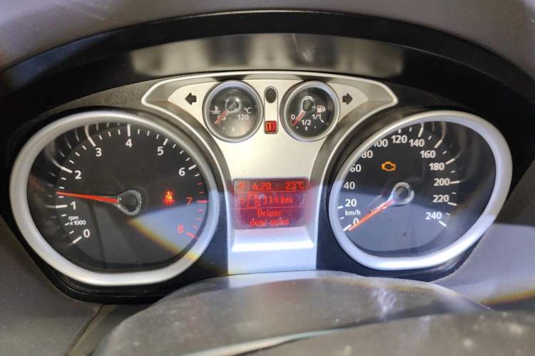 Used Ford Focus 2009 Sedan 1.8L Automatic Fashion Edition Instrument Cluster