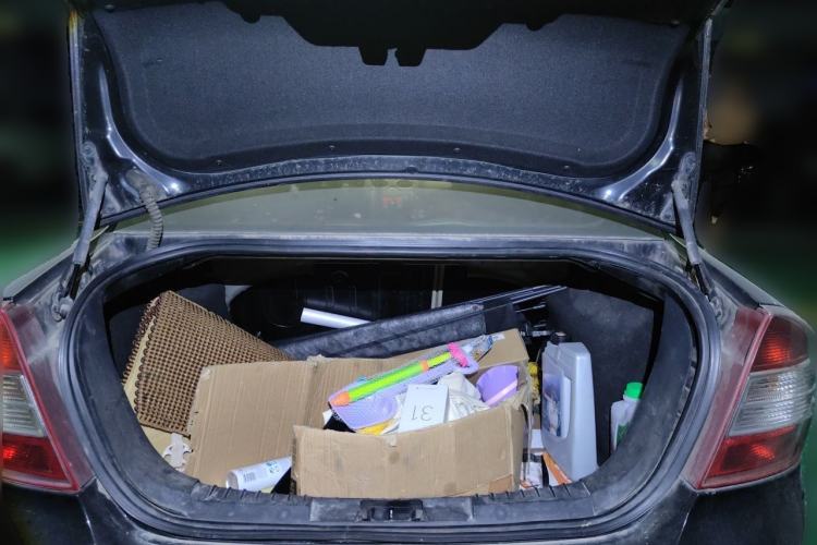 Used Ford Focus 2009 Sedan 1.8L Automatic Fashion Edition Trunk