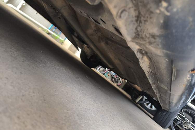 Used Ford Focus 2009 Sedan 1.8L Manual Comfort Model Chassis Front Left