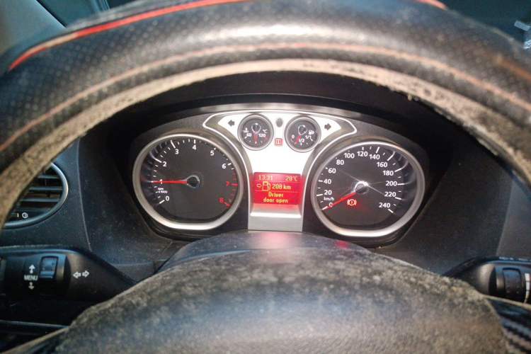 Used Ford Focus 2009 Hatchback 1.8L Manual Comfort Model Instrument Cluster