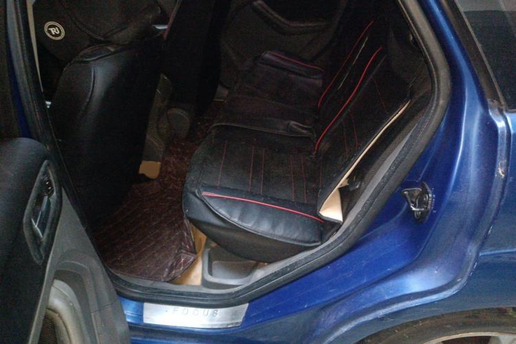 Used Ford Focus 2009 Hatchback 1.8L Manual Comfort Model Left Rear Seat