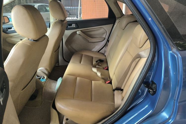 Used Ford Focus 2009 Sedan 1.8L Manual Comfort Model Left Rear Seat