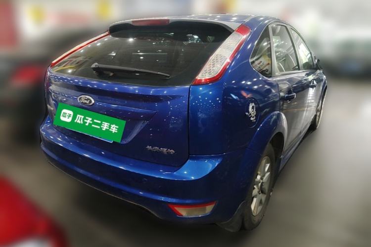 Used Ford Focus 2009 Hatchback 1.8L Automatic Fashion Edition Rear Right 45 Deg