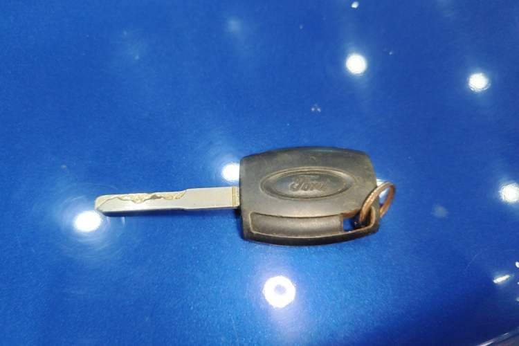 Used Ford Focus 2009 Hatchback 1.8L Automatic Fashion Edition Vehicle Key