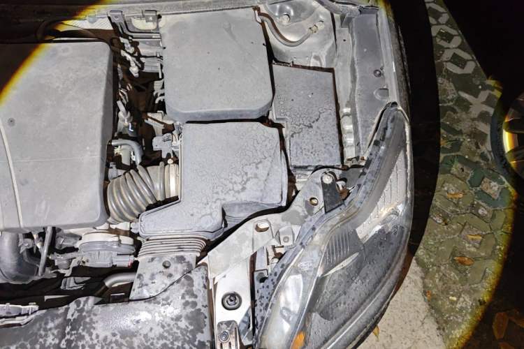 Used Ford Focus 2009 Hatchback 1.8L Automatic Fashion Edition Engine Bay Left