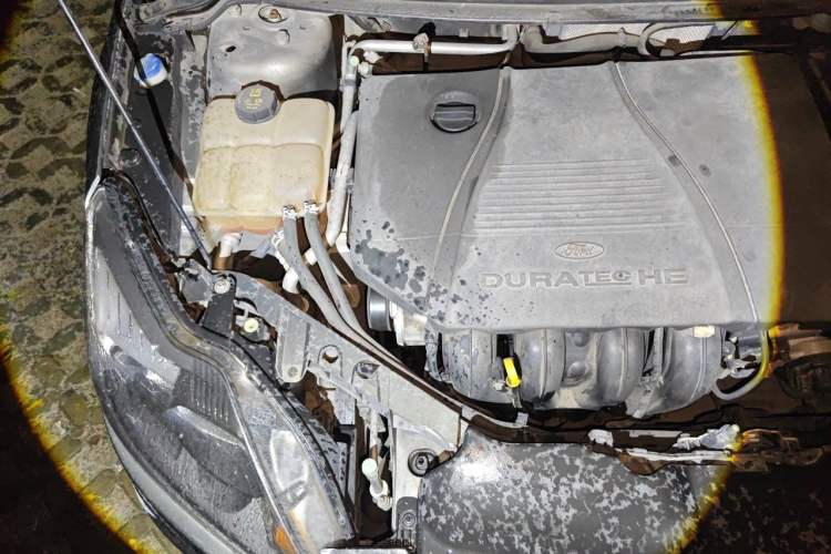 Used Ford Focus 2009 Hatchback 1.8L Automatic Fashion Edition Engine Bay Right