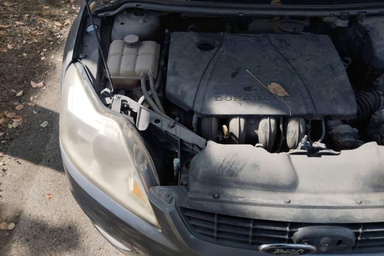 Used Ford Focus 2009 Sedan 1.8L Automatic Fashion Edition Engine Bay Right