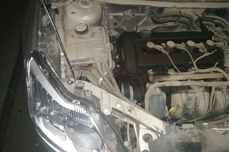Used Ford Focus 2009 Sedan 1.8L Automatic Fashion Edition Engine Bay Right