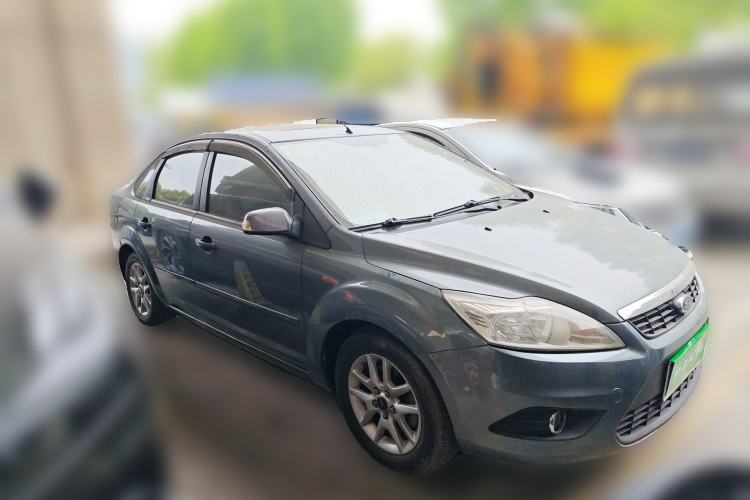 Used Ford Focus 2009 Sedan 1.8L Automatic Fashion Edition Front Right 45 Deg