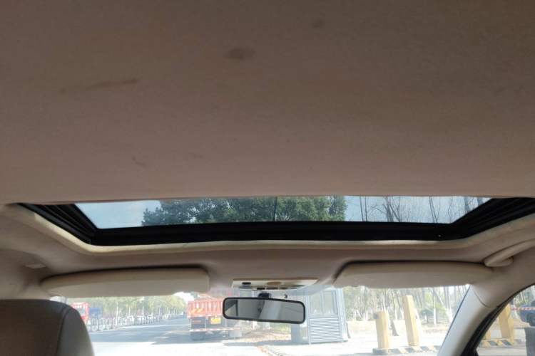 Used Ford Focus 2009 Sedan 1.8L Automatic Fashion Edition Headliner