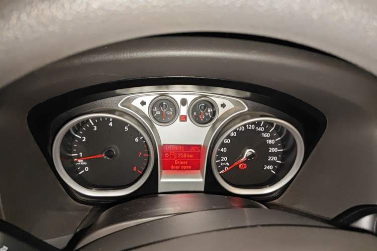 Used Ford Focus 2009 Hatchback 1.8L Automatic Fashion Edition Instrument Cluster