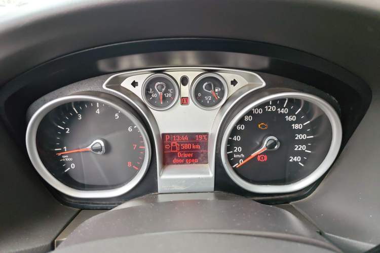 Used Ford Focus 2009 Sedan 1.8L Automatic Fashion Edition Instrument Cluster