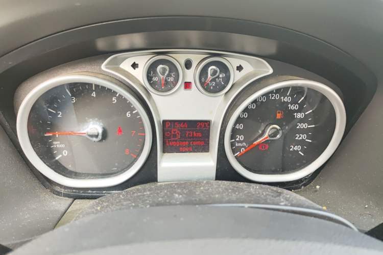 Used Ford Focus 2009 Sedan 1.8L Automatic Fashion Edition Instrument Cluster