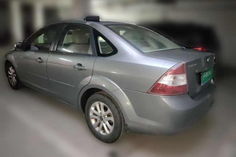 Used Ford Focus 2009 Sedan 1.8L Automatic Fashion Edition Rear Left 45 Deg